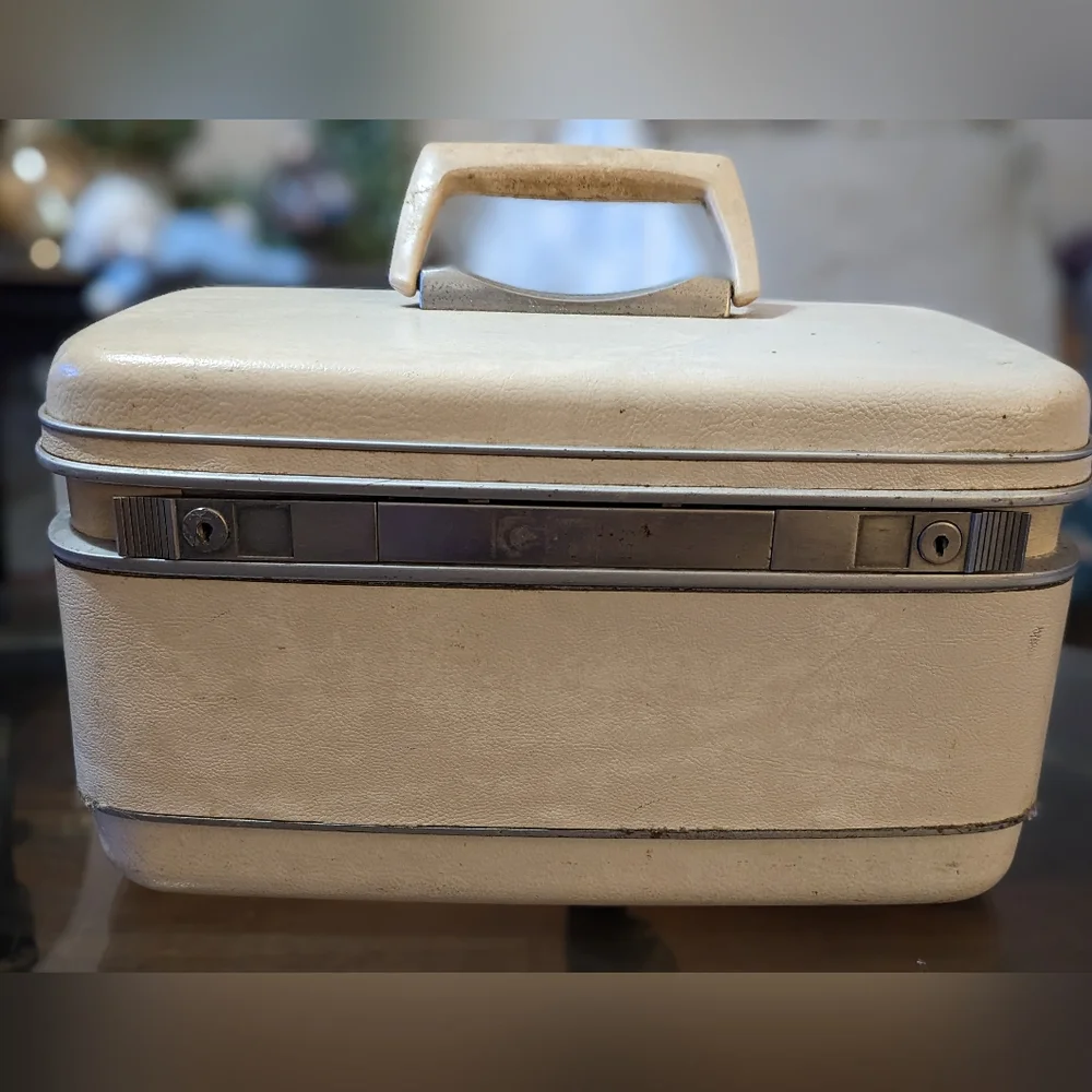 Samsonite | Bags | Vintage Samsonite Travel Makeup Case | Poshmark
